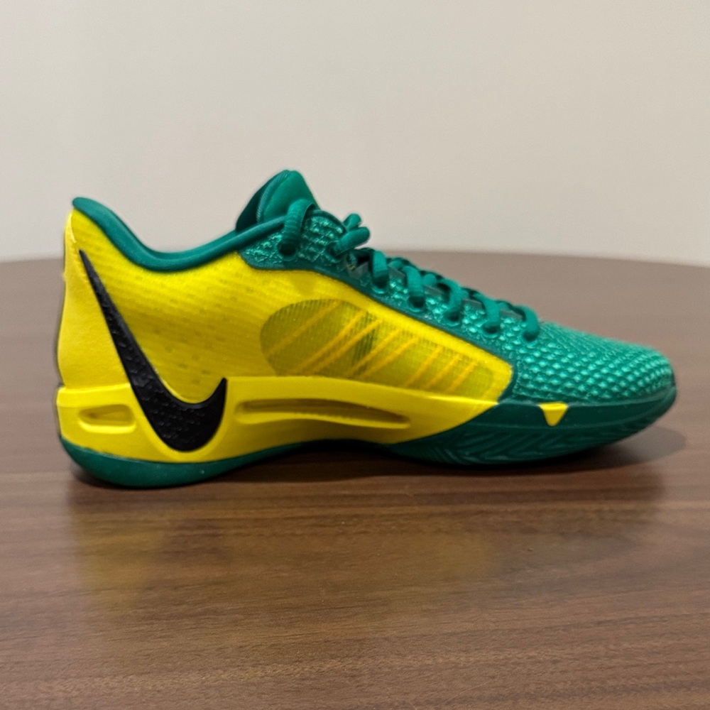 Nike Women's Sabrina 1 'Oregon Ducks'